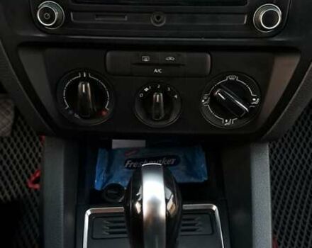 Білий Фольксваген Джетта, об'ємом двигуна 1.39 л та пробігом 197 тис. км за 9400 $, фото 17 на Automoto.ua