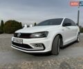 Белый Фольксваген Джетта, объемом двигателя 2 л и пробегом 130 тыс. км за 14000 $, фото 1 на Automoto.ua