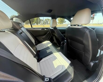 Білий Фольксваген Джетта, об'ємом двигуна 1.8 л та пробігом 112 тис. км за 5500 $, фото 12 на Automoto.ua