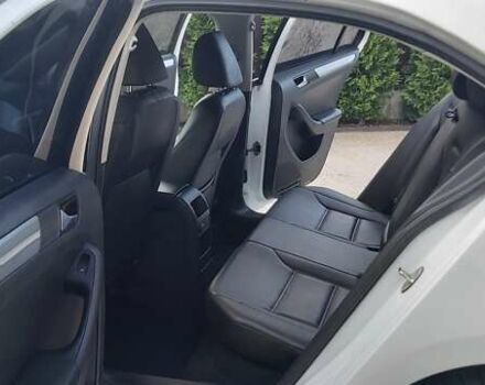 Белый Фольксваген Джетта, объемом двигателя 1.4 л и пробегом 141 тыс. км за 9500 $, фото 17 на Automoto.ua