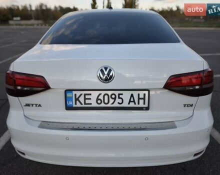 Фольксваген Джетта 2016 в Кривом Роге на Automoto.ua Белый Фольксваген Джетта, объемом двигателя 1.6 л и пробегом 232 тыс. км за 12500 $, фото 4 на Automoto.ua