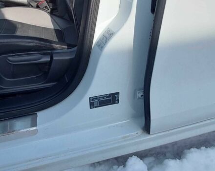 Белый Фольксваген Джетта, объемом двигателя 1.6 л и пробегом 256 тыс. км за 10999 $, фото 8 на Automoto.ua