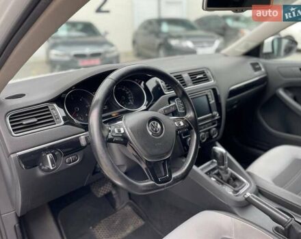 Фольксваген Джетта 2016 в Одессе на Automoto.ua Белый Фольксваген Джетта, объемом двигателя 1.6 л и пробегом 132 тыс. км за 13000 $, фото 10 на Automoto.ua