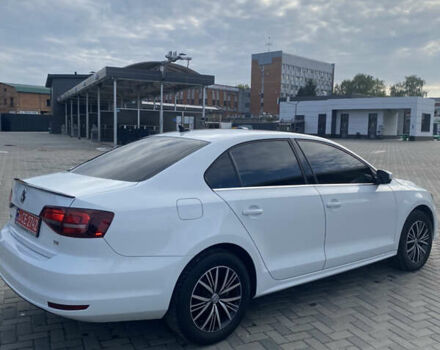 Фольксваген Джетта 2016 в Полтаве на Automoto.ua Белый Фольксваген Джетта, объемом двигателя 1.8 л и пробегом 280 тыс. км за 12000 $, фото 5 на Automoto.ua