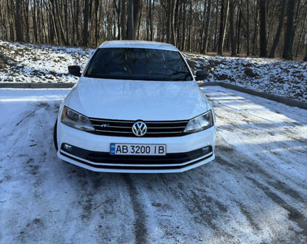 Белый Фольксваген Джетта, объемом двигателя 1.8 л и пробегом 149 тыс. км за 10999 $, фото 6 на Automoto.ua