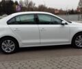 Фольксваген Джетта 2016 в Хмельницком на Automoto.ua Белый Фольксваген Джетта, объемом двигателя 1.6 л и пробегом 116 тыс. км за 13999 $, фото 2 на Automoto.ua