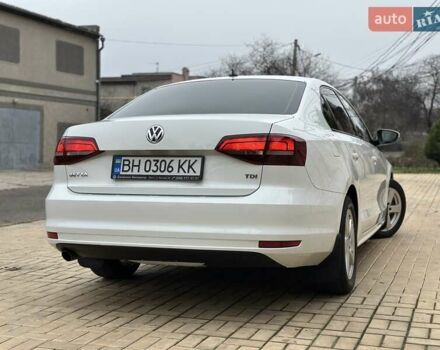 Белый Фольксваген Джетта, объемом двигателя 1.6 л и пробегом 52 тыс. км за 14800 $, фото 6 на Automoto.ua