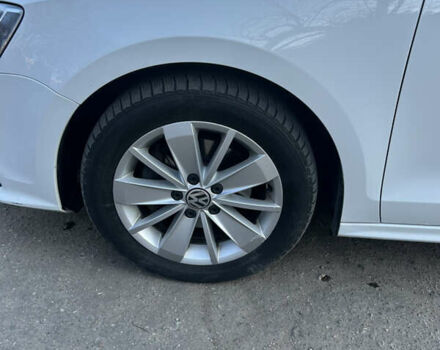 Белый Фольксваген Джетта, объемом двигателя 1.6 л и пробегом 195 тыс. км за 12400 $, фото 22 на Automoto.ua