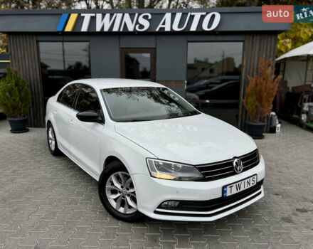 Белый Фольксваген Джетта, объемом двигателя 1.6 л и пробегом 276 тыс. км за 10500 $, фото 14 на Automoto.ua