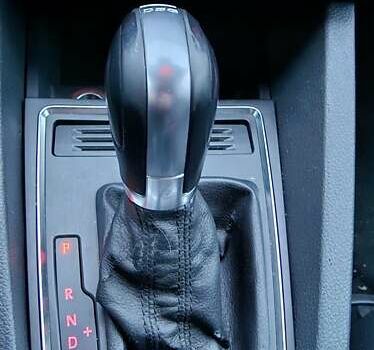 Білий Фольксваген Джетта, об'ємом двигуна 1.6 л та пробігом 139 тис. км за 10500 $, фото 16 на Automoto.ua