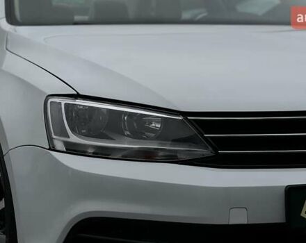 Белый Фольксваген Джетта, объемом двигателя 1.39 л и пробегом 74 тыс. км за 13500 $, фото 40 на Automoto.ua