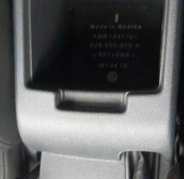 Белый Фольксваген Джетта, объемом двигателя 1.4 л и пробегом 141 тыс. км за 9500 $, фото 41 на Automoto.ua