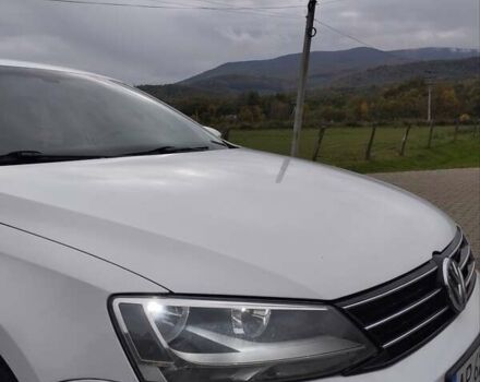 Фольксваген Джетта 2016 в Сваляве на Automoto.ua Белый Фольксваген Джетта, объемом двигателя 1.6 л и пробегом 219 тыс. км за 11300 $, фото 3 на Automoto.ua