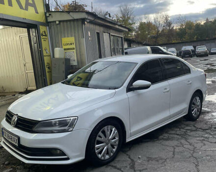 Фольксваген Джетта 2016 в Киеве на Automoto.ua Белый Фольксваген Джетта, объемом двигателя 1.6 л и пробегом 211 тыс. км за 11300 $, фото 2 на Automoto.ua