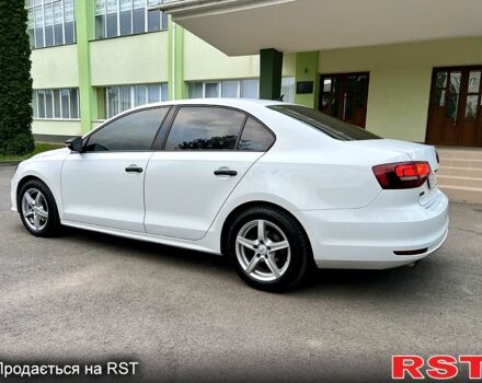 Белый Фольксваген Джетта, объемом двигателя 1.6 л и пробегом 144 тыс. км за 10700 $, фото 1 на Automoto.ua