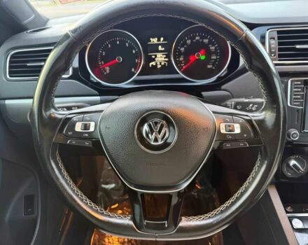 Белый Фольксваген Джетта, объемом двигателя 1.8 л и пробегом 75 тыс. км за 5300 $, фото 13 на Automoto.ua