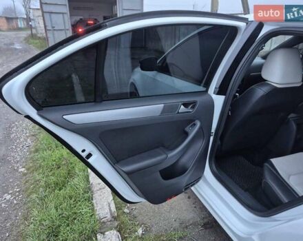 Белый Фольксваген Джетта, объемом двигателя 1.8 л и пробегом 110 тыс. км за 10600 $, фото 17 на Automoto.ua