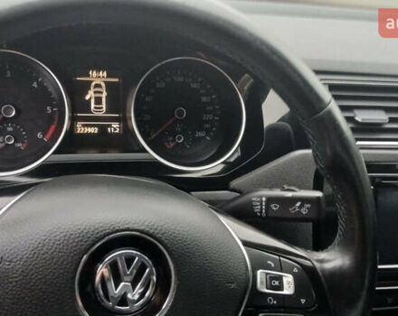 Білий Фольксваген Джетта, об'ємом двигуна 1.6 л та пробігом 230 тис. км за 12000 $, фото 2 на Automoto.ua