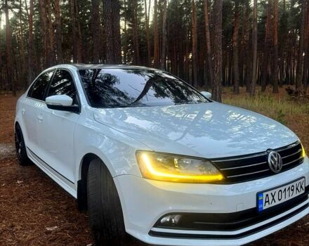 Фольксваген Джетта 2016 в Богодухове на Automoto.ua Белый Фольксваген Джетта, объемом двигателя 1.8 л и пробегом 107 тыс. км за 12700 $, фото 2 на Automoto.ua