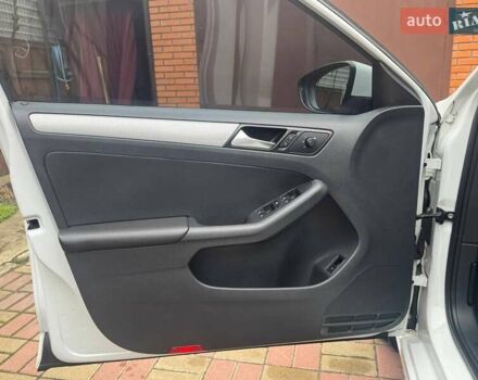 Білий Фольксваген Джетта, об'ємом двигуна 1.6 л та пробігом 99 тис. км за 11800 $, фото 41 на Automoto.ua