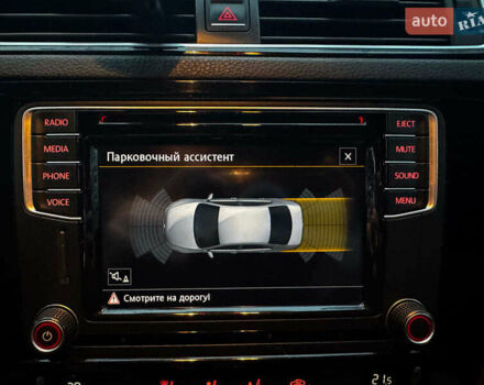 Белый Фольксваген Джетта, объемом двигателя 1.6 л и пробегом 180 тыс. км за 10990 $, фото 17 на Automoto.ua