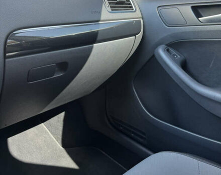 Белый Фольксваген Джетта, объемом двигателя 1.6 л и пробегом 73 тыс. км за 16000 $, фото 10 на Automoto.ua