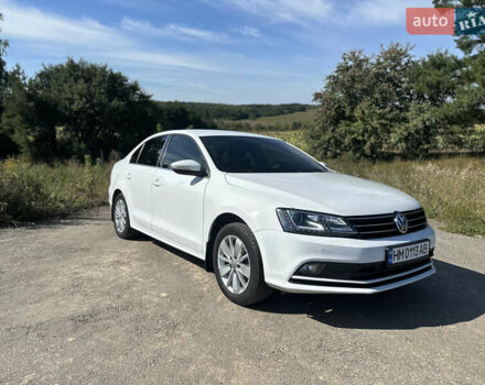 Белый Фольксваген Джетта, объемом двигателя 1.6 л и пробегом 293 тыс. км за 12200 $, фото 2 на Automoto.ua