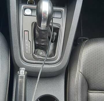 Белый Фольксваген Джетта, объемом двигателя 1.4 л и пробегом 141 тыс. км за 9500 $, фото 22 на Automoto.ua