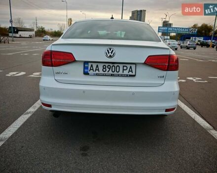 Белый Фольксваген Джетта, объемом двигателя 1.6 л и пробегом 53 тыс. км за 16500 $, фото 6 на Automoto.ua