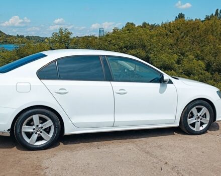 Белый Фольксваген Джетта, объемом двигателя 1.6 л и пробегом 301 тыс. км за 9000 $, фото 2 на Automoto.ua