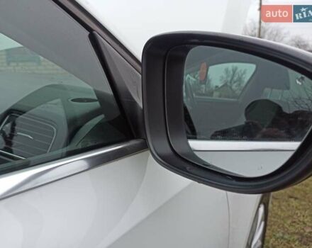 Белый Фольксваген Джетта, объемом двигателя 1.6 л и пробегом 226 тыс. км за 12500 $, фото 57 на Automoto.ua