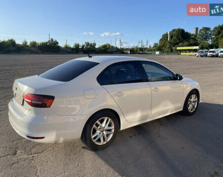 Белый Фольксваген Джетта, объемом двигателя 1.6 л и пробегом 280 тыс. км за 11200 $, фото 4 на Automoto.ua