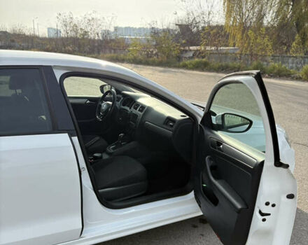 Белый Фольксваген Джетта, объемом двигателя 1.6 л и пробегом 232 тыс. км за 10700 $, фото 13 на Automoto.ua