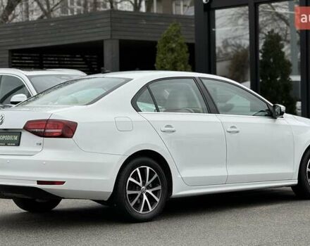 Белый Фольксваген Джетта, объемом двигателя 1.39 л и пробегом 74 тыс. км за 13500 $, фото 6 на Automoto.ua