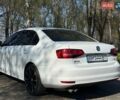 Белый Фольксваген Джетта, объемом двигателя 1.39 л и пробегом 145 тыс. км за 10500 $, фото 2 на Automoto.ua