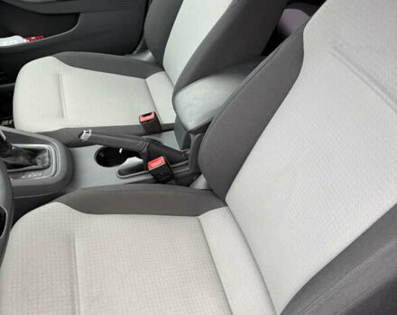 Білий Фольксваген Джетта, об'ємом двигуна 1.39 л та пробігом 98 тис. км за 11000 $, фото 10 на Automoto.ua