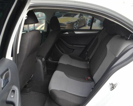 Фольксваген Джетта 2016 в Киеве на Automoto.ua Белый Фольксваген Джетта, объемом двигателя 0 л и пробегом 118 тыс. км за 11200 $, фото 12 на Automoto.ua