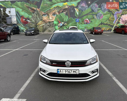 Фольксваген Джетта 2016 в Киеве на Automoto.ua Белый Фольксваген Джетта, объемом двигателя 2 л и пробегом 182 тыс. км за 13000 $, фото 3 на Automoto.ua