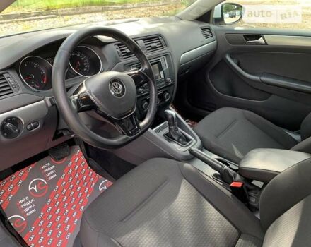 Белый Фольксваген Джетта, объемом двигателя 1.6 л и пробегом 183 тыс. км за 11500 $, фото 23 на Automoto.ua