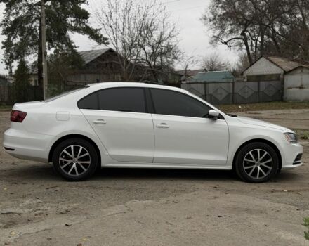 Білий Фольксваген Джетта, об'ємом двигуна 1.8 л та пробігом 184 тис. км за 10700 $, фото 6 на Automoto.ua