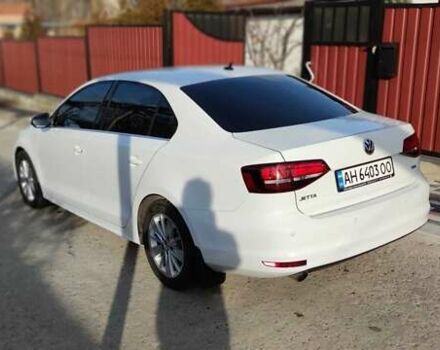 Білий Фольксваген Джетта, об'ємом двигуна 1.6 л та пробігом 50 тис. км за 14000 $, фото 4 на Automoto.ua