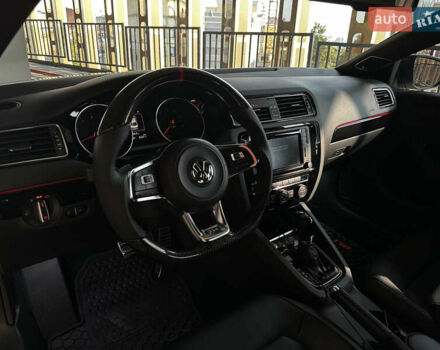 Білий Фольксваген Джетта, об'ємом двигуна 1.98 л та пробігом 143 тис. км за 15600 $, фото 15 на Automoto.ua