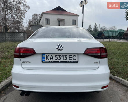 Белый Фольксваген Джетта, объемом двигателя 1.4 л и пробегом 159 тыс. км за 9100 $, фото 6 на Automoto.ua