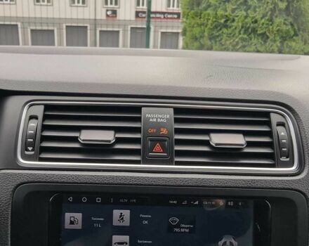 Белый Фольксваген Джетта, объемом двигателя 1.4 л и пробегом 164 тыс. км за 9999 $, фото 3 на Automoto.ua