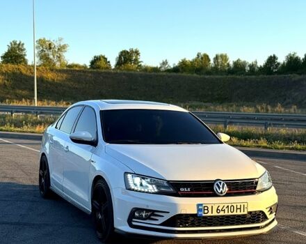 Белый Фольксваген Джетта, объемом двигателя 2 л и пробегом 204 тыс. км за 13000 $, фото 4 на Automoto.ua