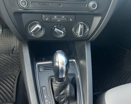 Белый Фольксваген Джетта, объемом двигателя 1.39 л и пробегом 119 тыс. км за 12400 $, фото 12 на Automoto.ua