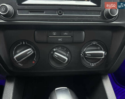 Білий Фольксваген Джетта, об'ємом двигуна 1.4 л та пробігом 146 тис. км за 10999 $, фото 23 на Automoto.ua