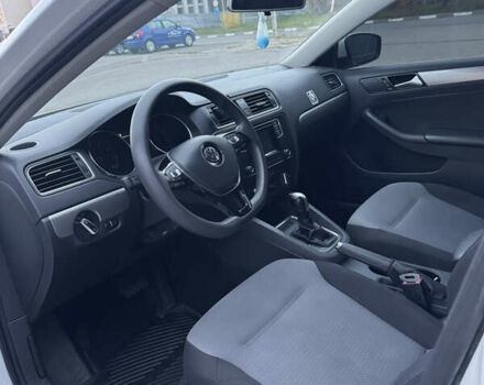 Белый Фольксваген Джетта, объемом двигателя 1.4 л и пробегом 176 тыс. км за 10500 $, фото 10 на Automoto.ua