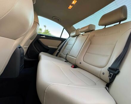 Белый Фольксваген Джетта, объемом двигателя 1.8 л и пробегом 63 тыс. км за 3100 $, фото 12 на Automoto.ua