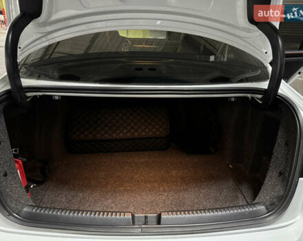 Фольксваген Джетта 2017 в Киеве на Automoto.ua Белый Фольксваген Джетта, объемом двигателя 2 л и пробегом 143 тыс. км за 14000 $, фото 7 на Automoto.ua